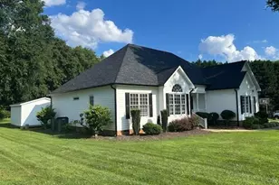 2013 Black Walnut Farm Rd, Hillsborough, NC 27278 - Photo 2