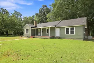 506 Stetson St, Clinton, NC 28323 - Photo 2