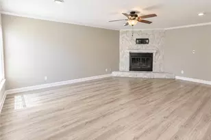 5717 Trevino St, Hope Mills, NC 28348 - Photo 4