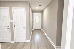 5717 Trevino St, Hope Mills, NC 28348 - Photo 10