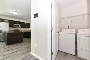 614 Hogart St, Raeford, NC 28376 - Photo 8