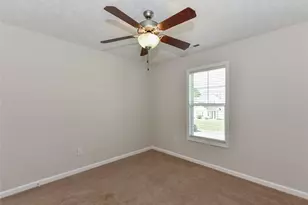 614 Hogart St, Raeford, NC 28376 - Photo 34