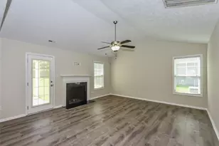 614 Hogart St, Raeford, NC 28376 - Photo 24