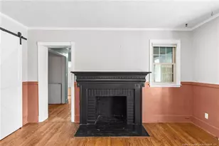 410 W McLean St, Saint Pauls, NC 28384 - Photo 10