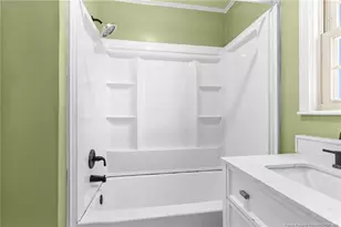 410 W McLean St, Saint Pauls, NC 28384 - Photo 32