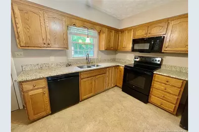 1414 Berkshire Road, Fayetteville, NC 28304 - Photo 6