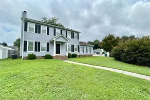 4206 Buckhurst Dr, Hope Mills, NC 28348 - Photo 2