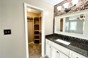 4206 Buckhurst Dr, Hope Mills, NC 28348 - Photo 26