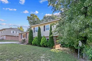 6602 Winthrop Dr, Fayetteville, NC 28311 - Photo 2