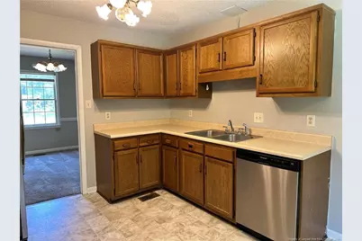 2052 Windlock Drive, Fayetteville, NC 28304 - Photo 10