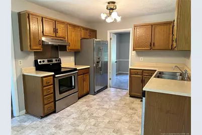 2052 Windlock Drive, Fayetteville, NC 28304 - Photo 8