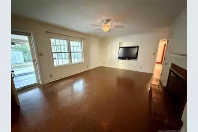112 Elmhurst Drive, Lumberton, NC 28358 - Photo 4
