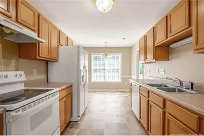 5021 Miranda Drive, Hope Mills, NC 28348 - Photo 10