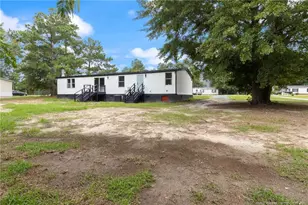 137 Huckabee St, Raeford, NC 28376 - Photo 30