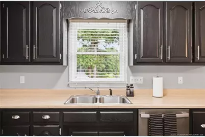 209 E Lochhaven Drive, Fayetteville, NC 28314 - Photo 24