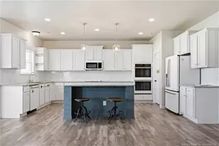 6129 Shannon Woods Way, Hope Mills, NC 28348 - Photo 14
