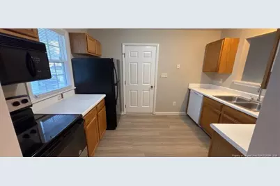 4753 Banks Court, Hope Mills, NC 28348 - Photo 4