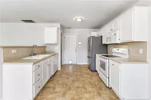 120 Turkey Oak Cir, Bunnlevel, NC 28323 - Photo 8