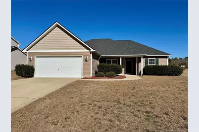 114 Edisto Court, Raeford, NC 28376 - Photo 1