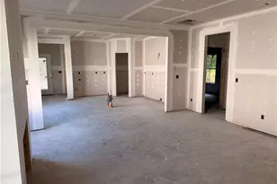 1121 Turnpike Rd, Fayetteville, NC 28305 - Photo 2