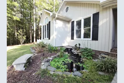 1455 Carolina Drive, Sanford, NC 27332 - Photo 2