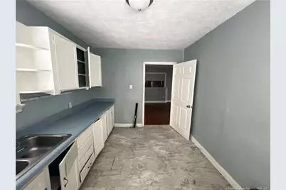 2221 Bragg Boulevard, Fayetteville, NC 28303 - Photo 4