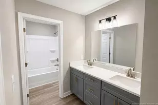 1870 Cascade St, Fayetteville, NC 28301 - Photo 8
