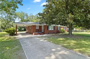 808 Hemlock Dr, Fayetteville, NC 28304 - Photo 1