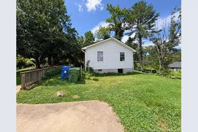131 1/2 Wyatt Street, Asheville, NC 28803 - Photo 4
