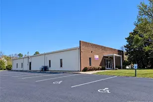 1407 E 5th St, Lumberton, NC 28358 - Photo 1
