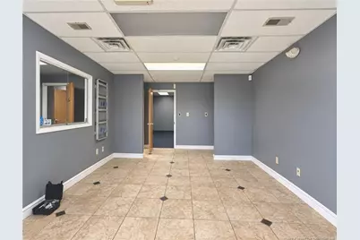 1407 E 5th Street, Lumberton, NC 28358 - Photo 2
