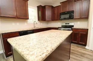 42 Berkeley Ct, Clayton, NC 27520 - Photo 10