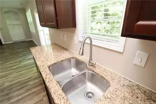 42 Berkeley Ct, Clayton, NC 27520 - Photo 12