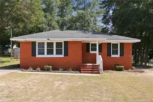 2072 Seneca Dr, Fayetteville, NC 28301 - Photo 1
