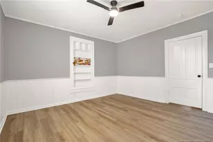 806 W Roseboro St, Roseboro, NC 28382 - Photo 16