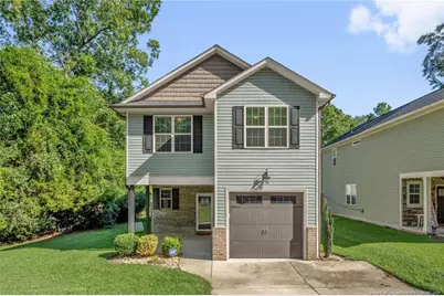 916 W Rowan Street, Fayetteville, NC 28301 - Photo 1