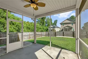 916 W Rowan St, Fayetteville, NC 28301 - Photo 28