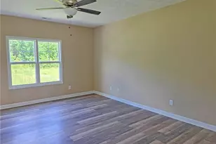 5524 Tolarsville Rd, Saint Pauls, NC 28384 - Photo 2