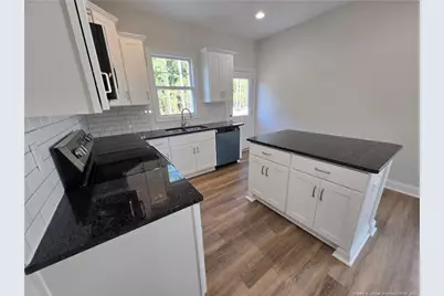 200 Jenkins Street, Dunn, NC 28334 - Photo 8