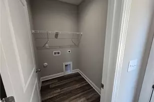 198 Jenkins St, Dunn, NC 28334 - Photo 12
