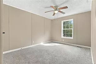 201 Castle Creek Dr, Raeford, NC 28376 - Photo 36