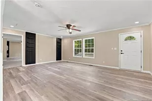 201 Castle Creek Dr, Raeford, NC 28376 - Photo 14