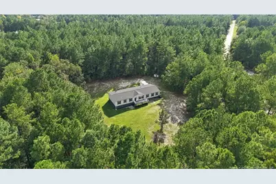 201 Castle Creek Drive, Raeford, NC 28376 - Photo 6