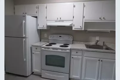 210-18 Colonial Drive, Fayetteville, NC 28301 - Photo 6