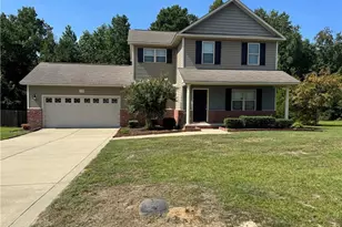 1129 Fairhaven Trail, Hope Mills, NC 28348 - Photo 2