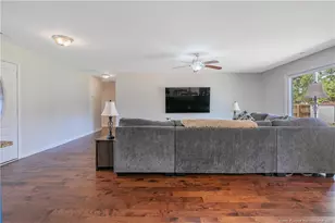 2048 Lakeridge Dr, Fayetteville, NC 28304 - Photo 8