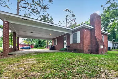 108 S Church Street, Kenansville, NC 28349 - Photo 2