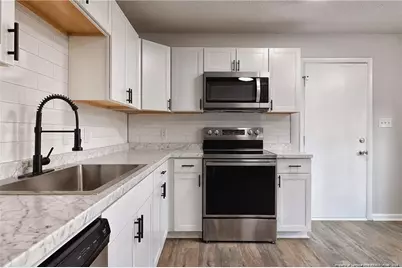 909 Whitcomb Drive, Fayetteville, NC 28311 - Photo 10