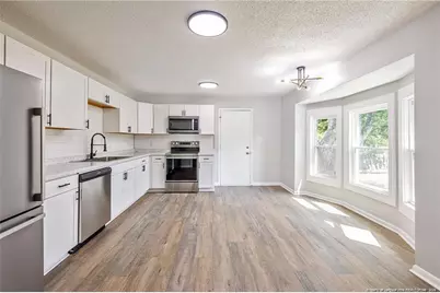 909 Whitcomb Drive, Fayetteville, NC 28311 - Photo 8