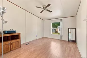 390 Purvis Ct, Raeford, NC 28376 - Photo 14
